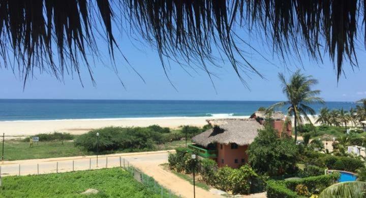 Beach Front Guesthouse Puerto Escondido  Dış mekan fotoğraf
